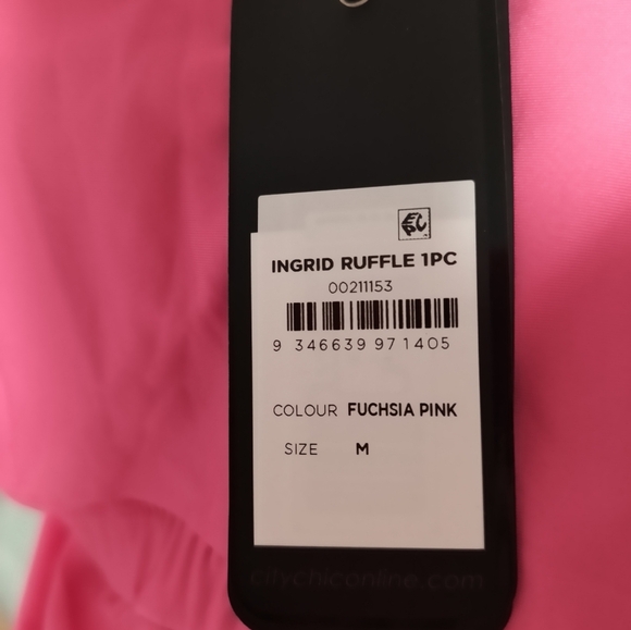 City Chic Ruffles Women One Piece Swimsuit / Size 14 - Picture 6 of 9